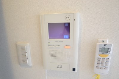 シャーメゾンステージ日野 TVインターフォン完備で安心♪