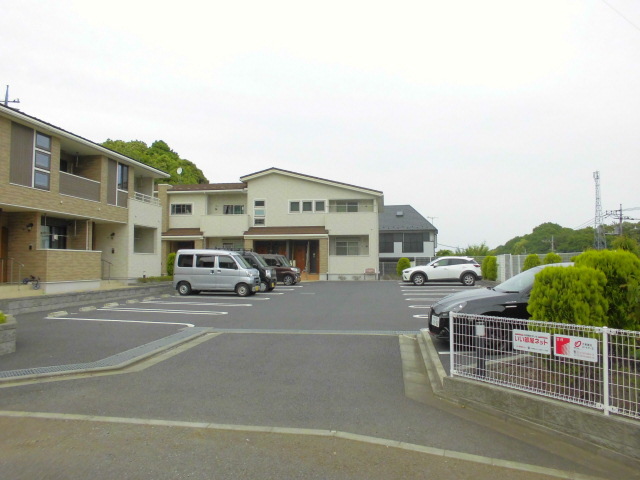 シエロ　ガーデン　Ⅰ 駐車場