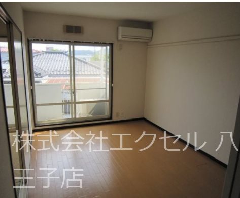 MTサンライズ2  日当たり良好のお部屋です。