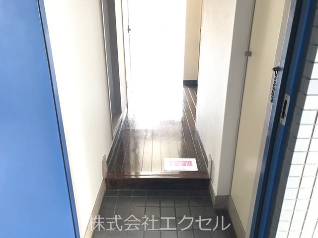 ヒルズ八王子  シューズボックス完備の玄関♪