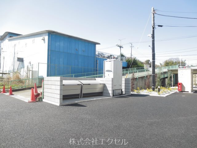 アマビリス 敷地内ゴミ捨て場