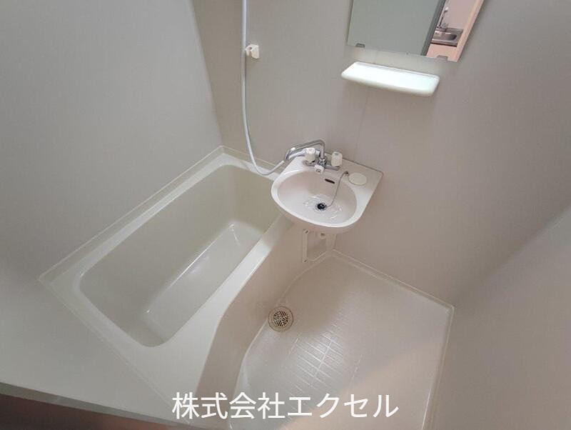 ＶＩＳＴＡシュプリーム 綺麗な浴室でごゆっくりおくつろぎいただけます。