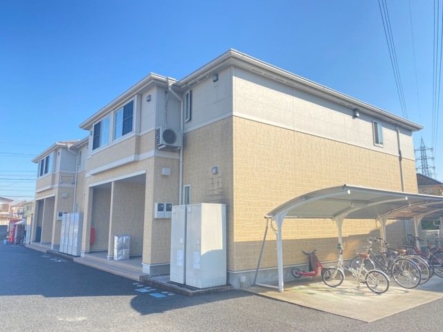 タンドル 屋根付き駐輪場