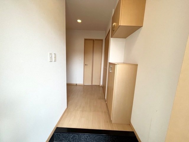 タンドル 玄関