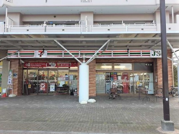フラワー　リッジ セブンイレブンＪＳ美住一番街店まで180m