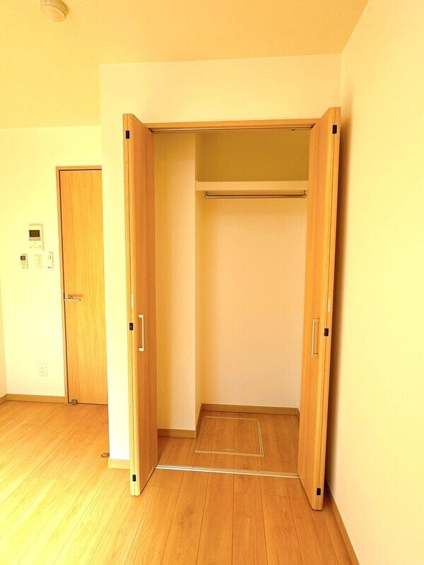 グランシャトー高幡不動 収納完備でお部屋を広くお使いいただけます。