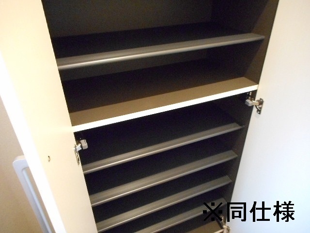 イリゼ府中 その他