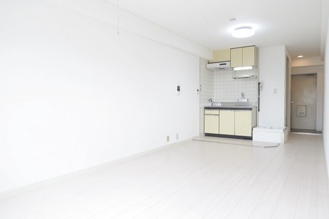 Tsgarden永山 フローリングのきれいなお部屋です。（同タイプイメージです。）