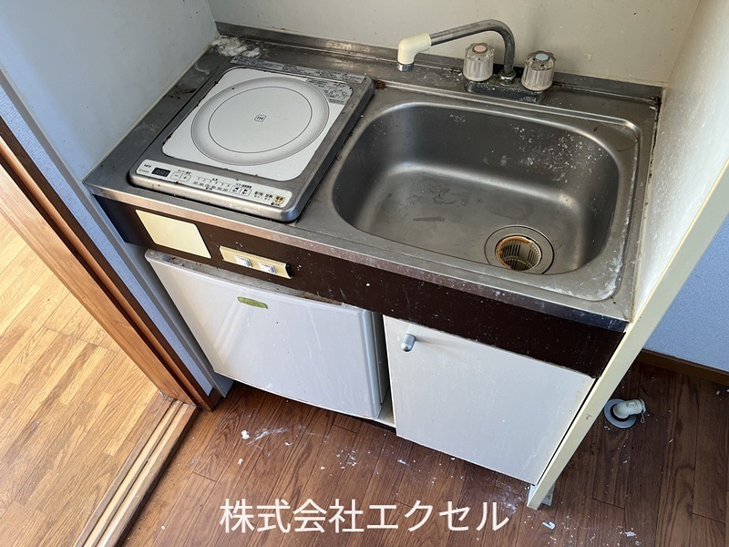 ベルエアー IHクッキングヒーター付きです。