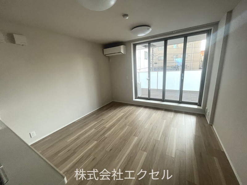 【シニア向け】シャレーリブラン    リビング