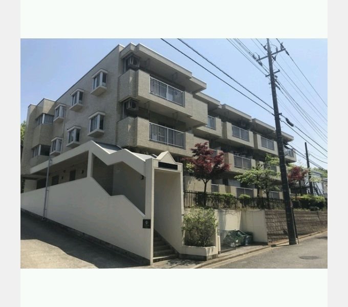 永山駅まで徒歩圏内のマンションです。