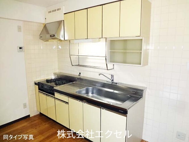 サンシャトーレマンション ガスコンロ設置済みです。