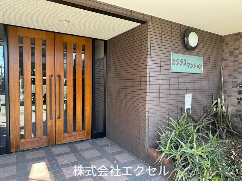 カクタスマンション エントランス