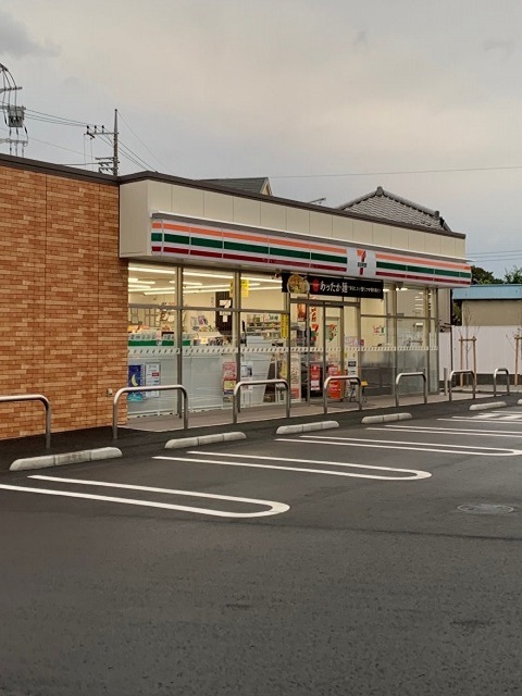 シャン　ラフレシール セブンイレブン羽村羽東３丁目店まで400m