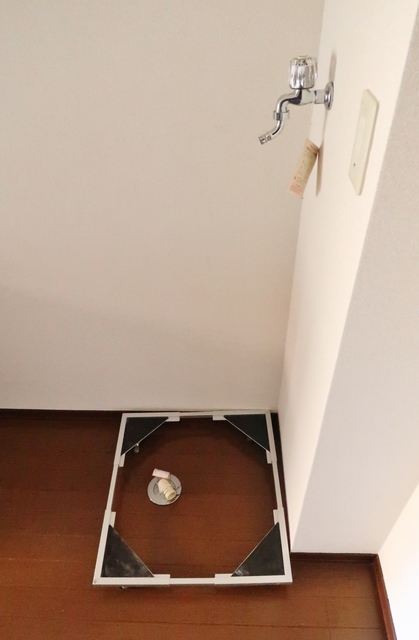 シャトレ北町 洗濯機置場