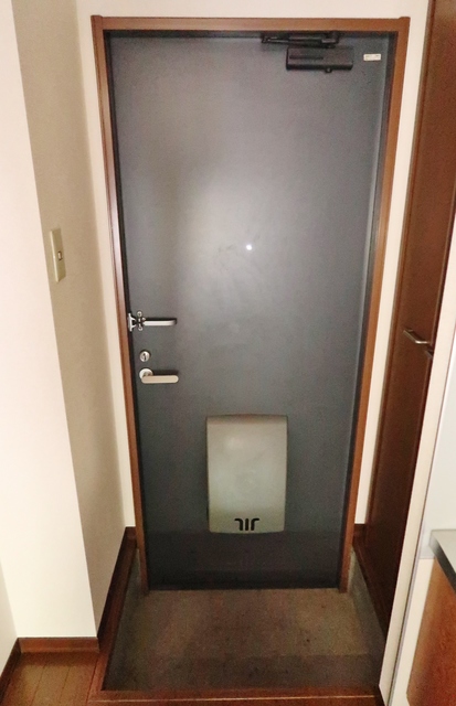 シャトレ北町 玄関