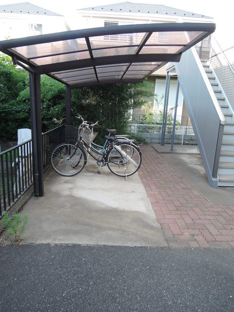 シャトレ北町 駐輪場