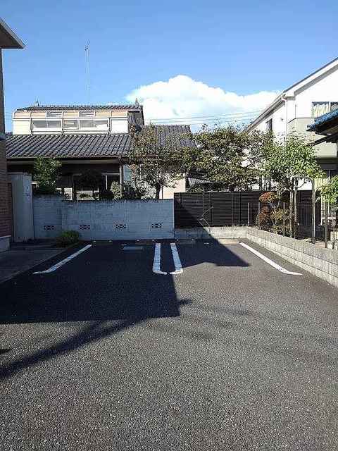 ベアーヒルズ 駐車場