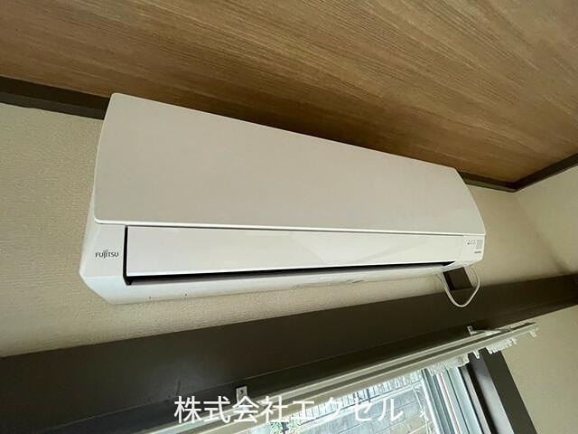 奥富ハイツ エアコン付きです。