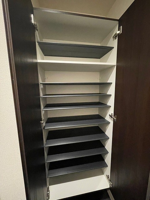 グランドール西片倉 収納