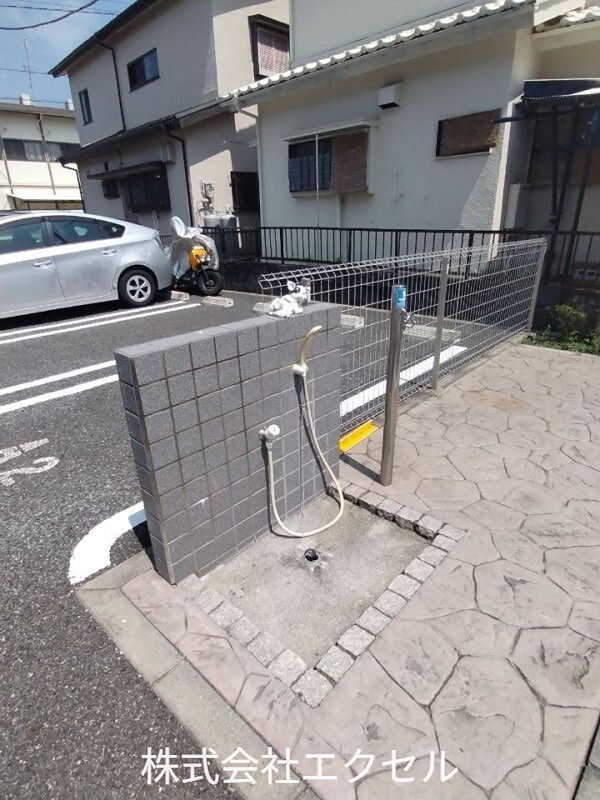 アストンパーク ペット用の足洗い場あります。