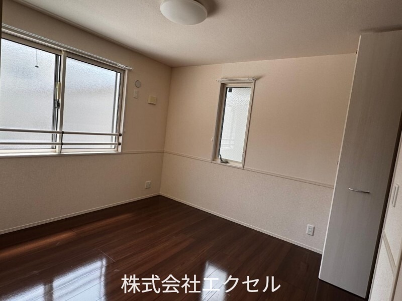 アストンパーク 明るいお部屋です。